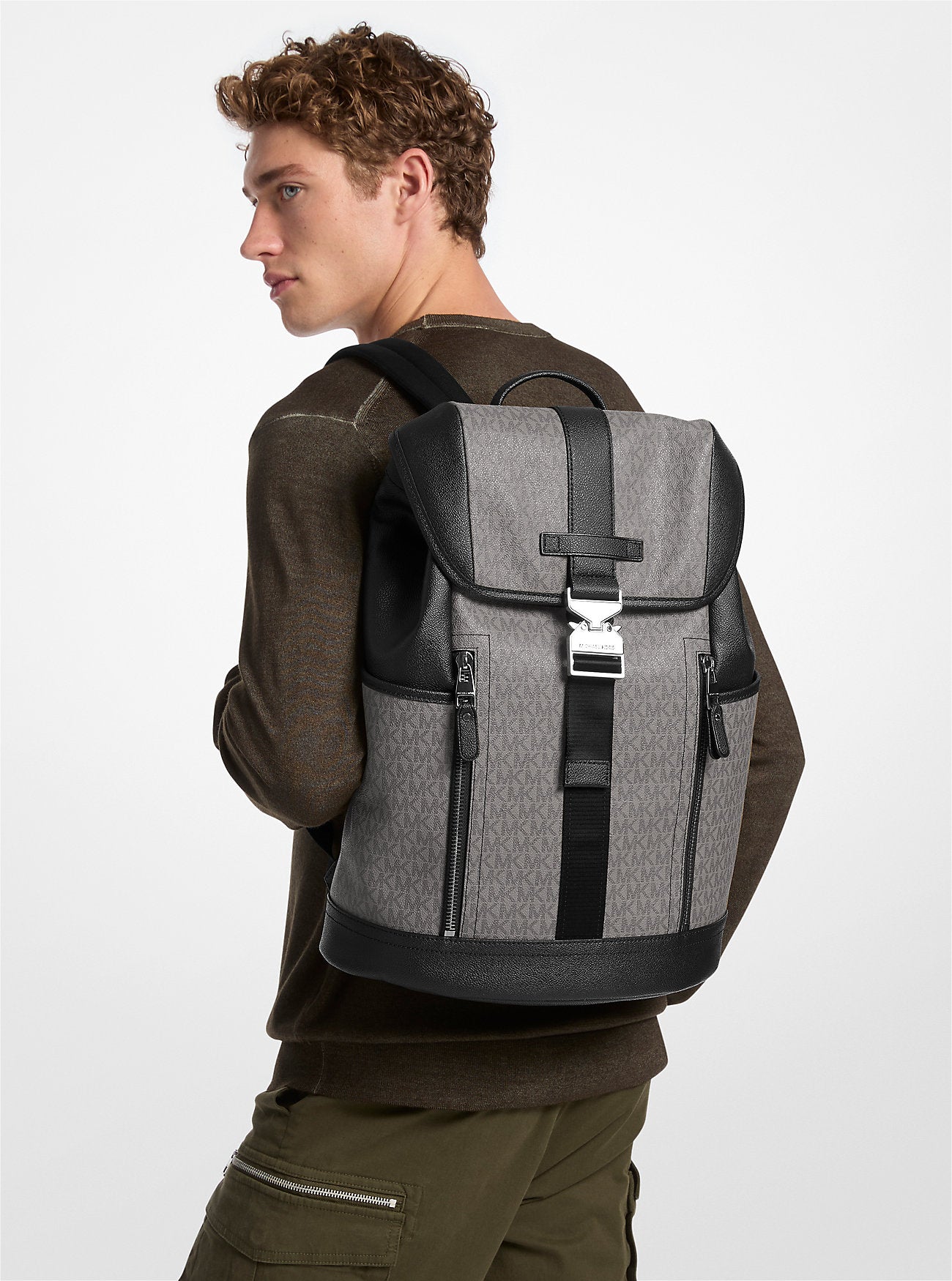 Michael Kors Hudson Signature Signature Logo Aviator Backpack Travel School Bag