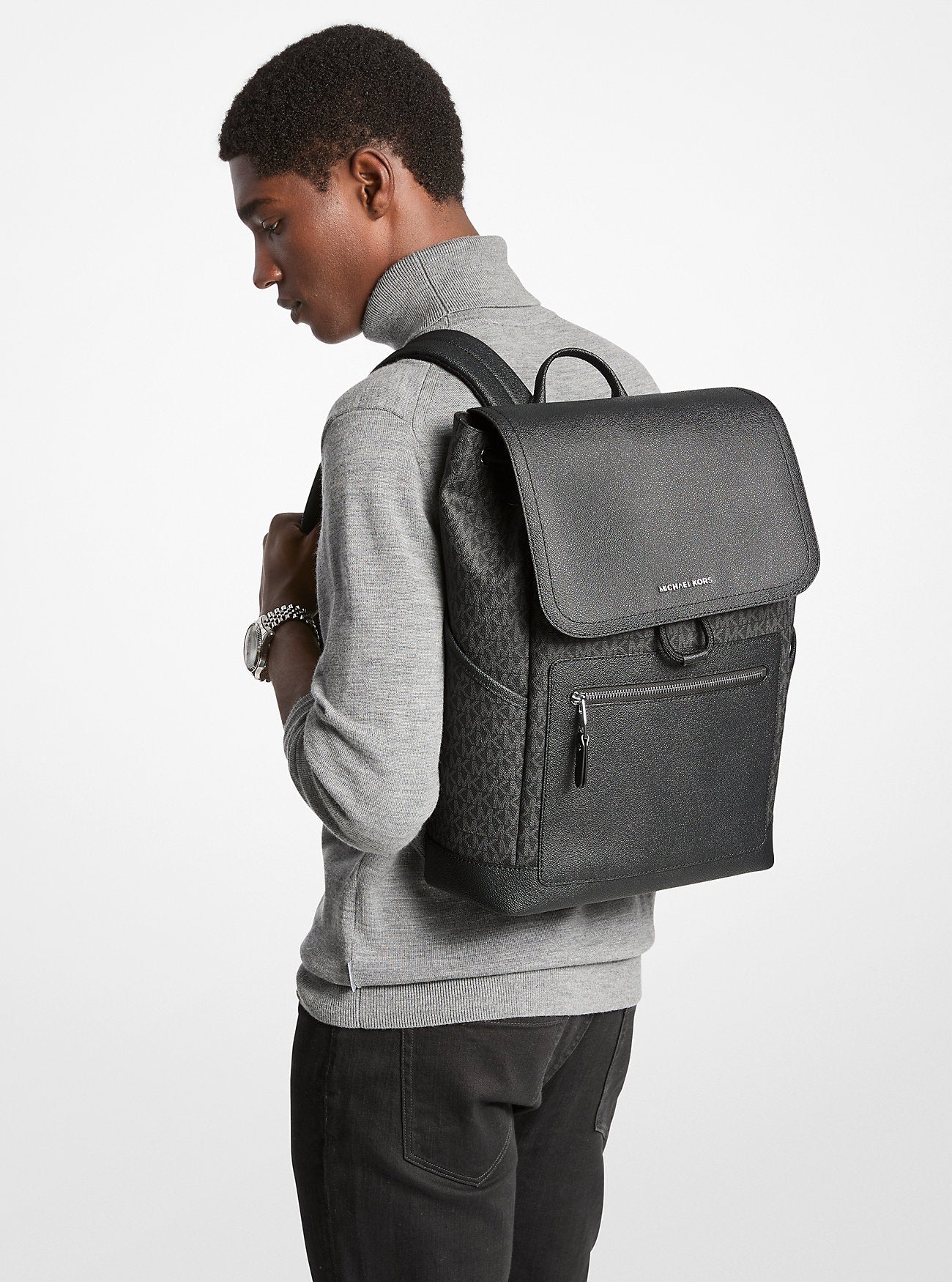 Michael Kors Hudson Signature Signature Logo Backpack Travel School Bag