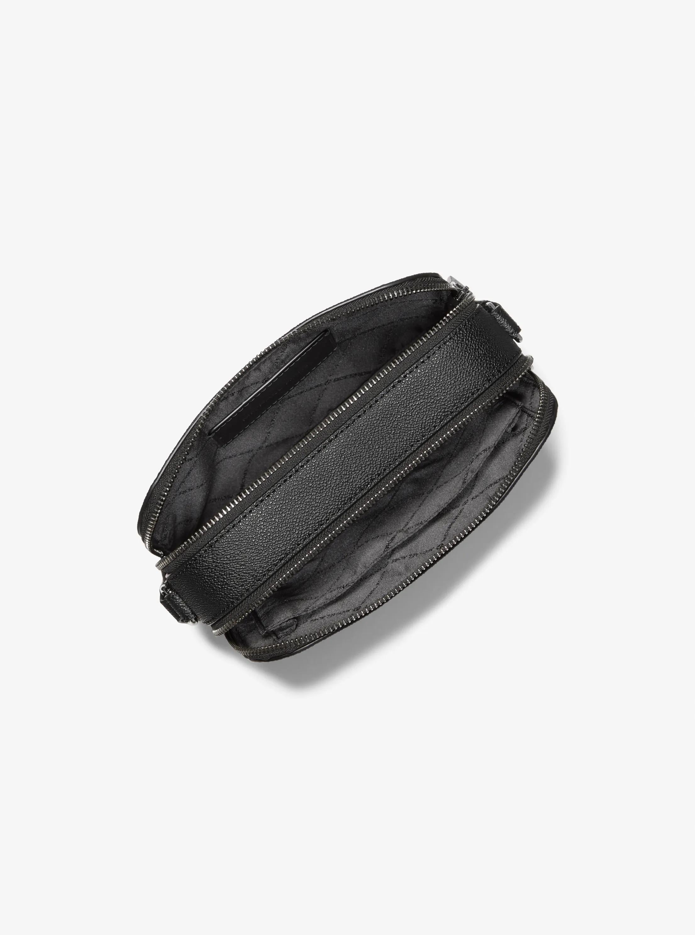 Michael Kors Hudson Signature Signature Logo Camera Crossbody Bag Bag