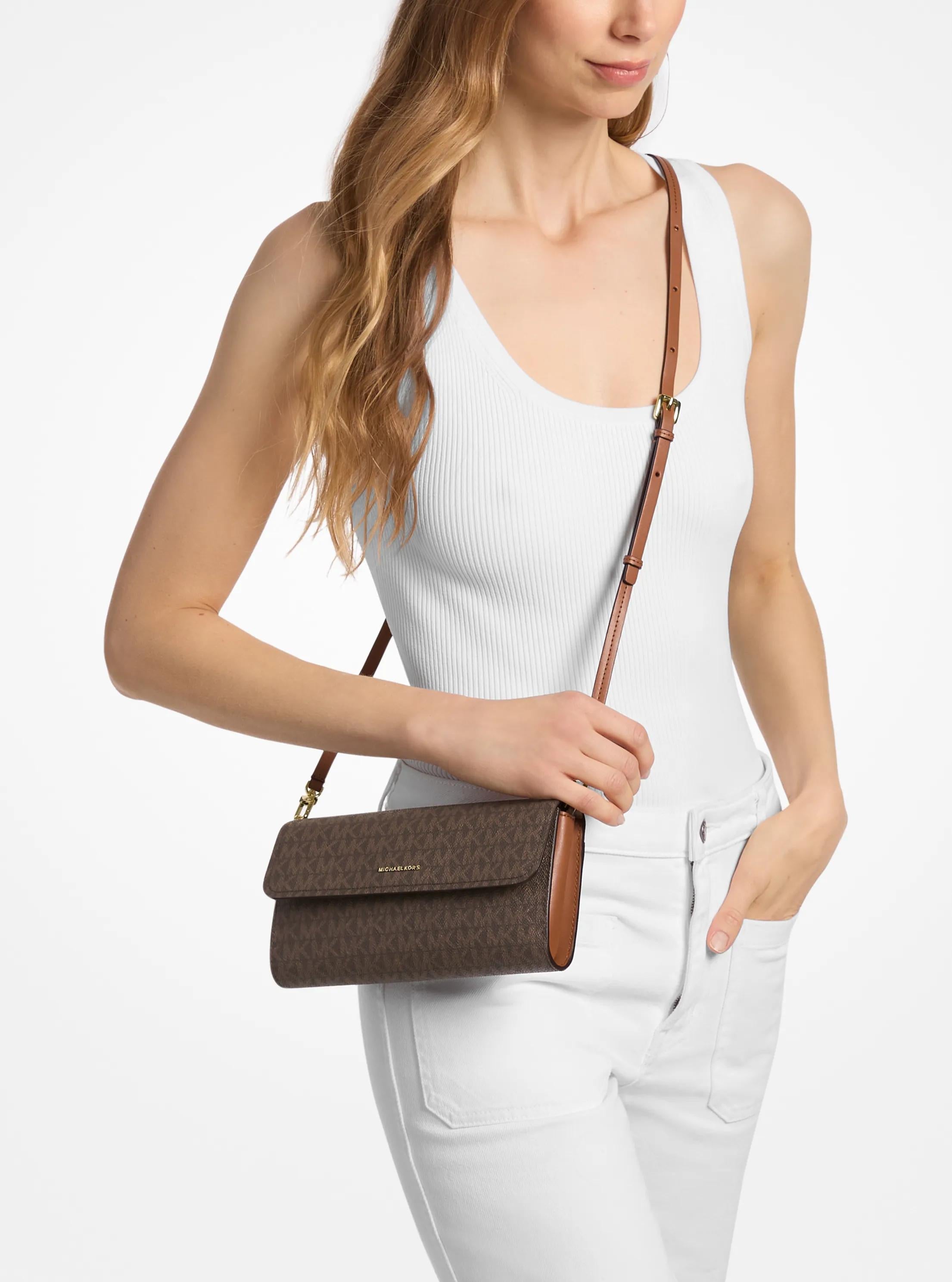 Michael Kors Jet Set Small Signature Signature Logo Phone Crossbody Bag Bag Bag