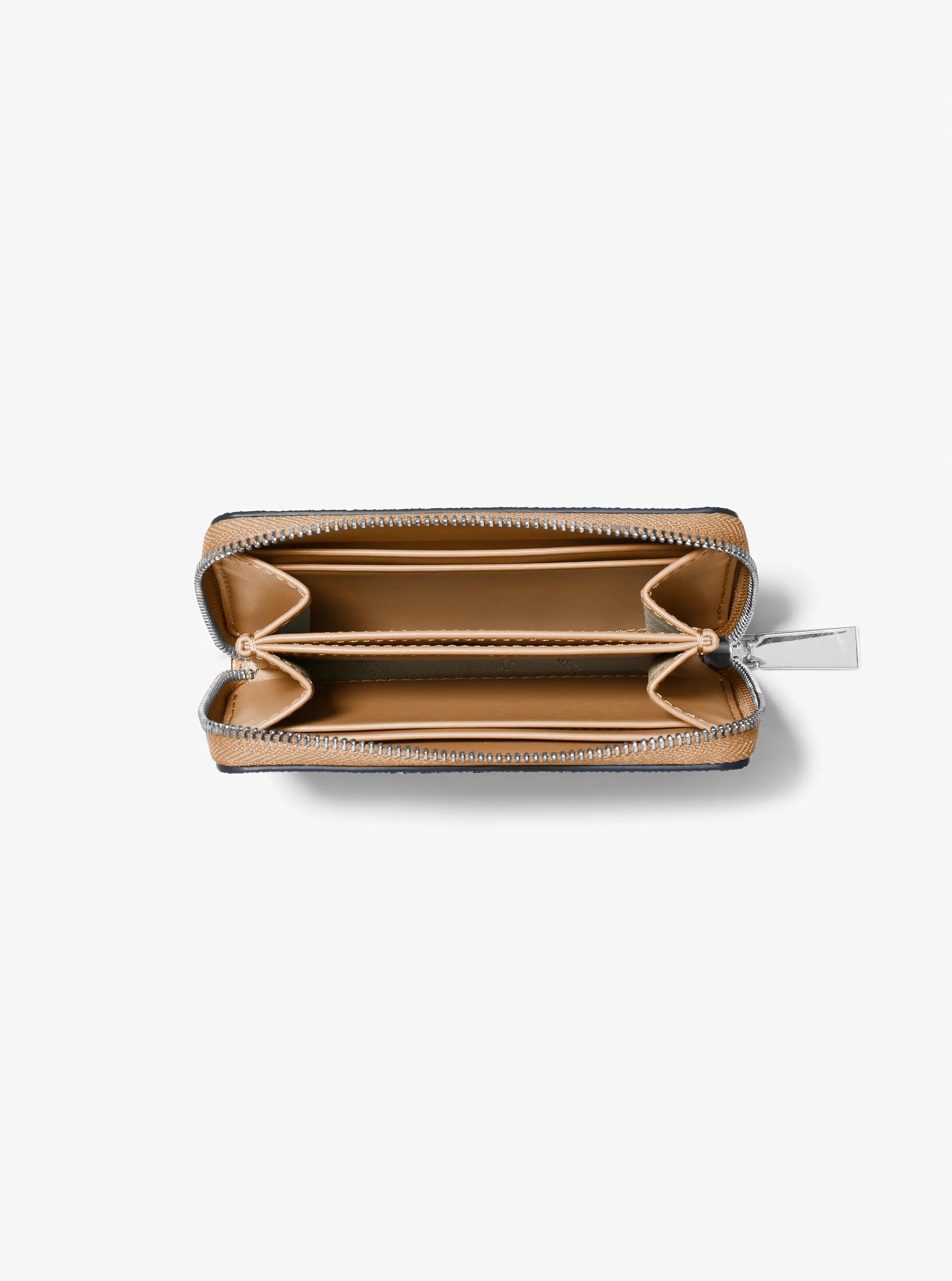 Michael Kors Jet Set Small Signature Signature Logo Wallet