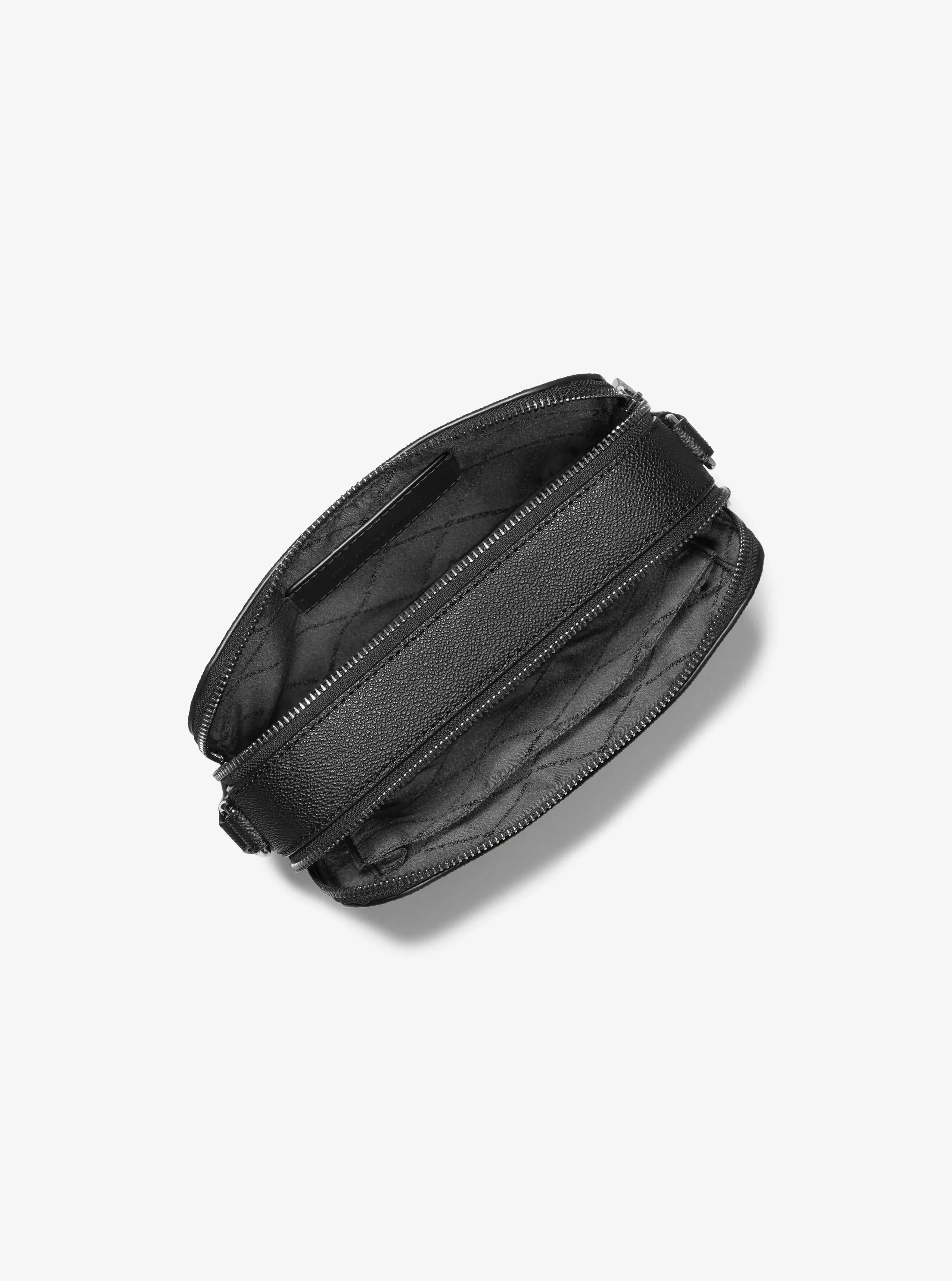 Michael Kors Hudson Signature Signature Logo Camera Crossbody Bag Bag