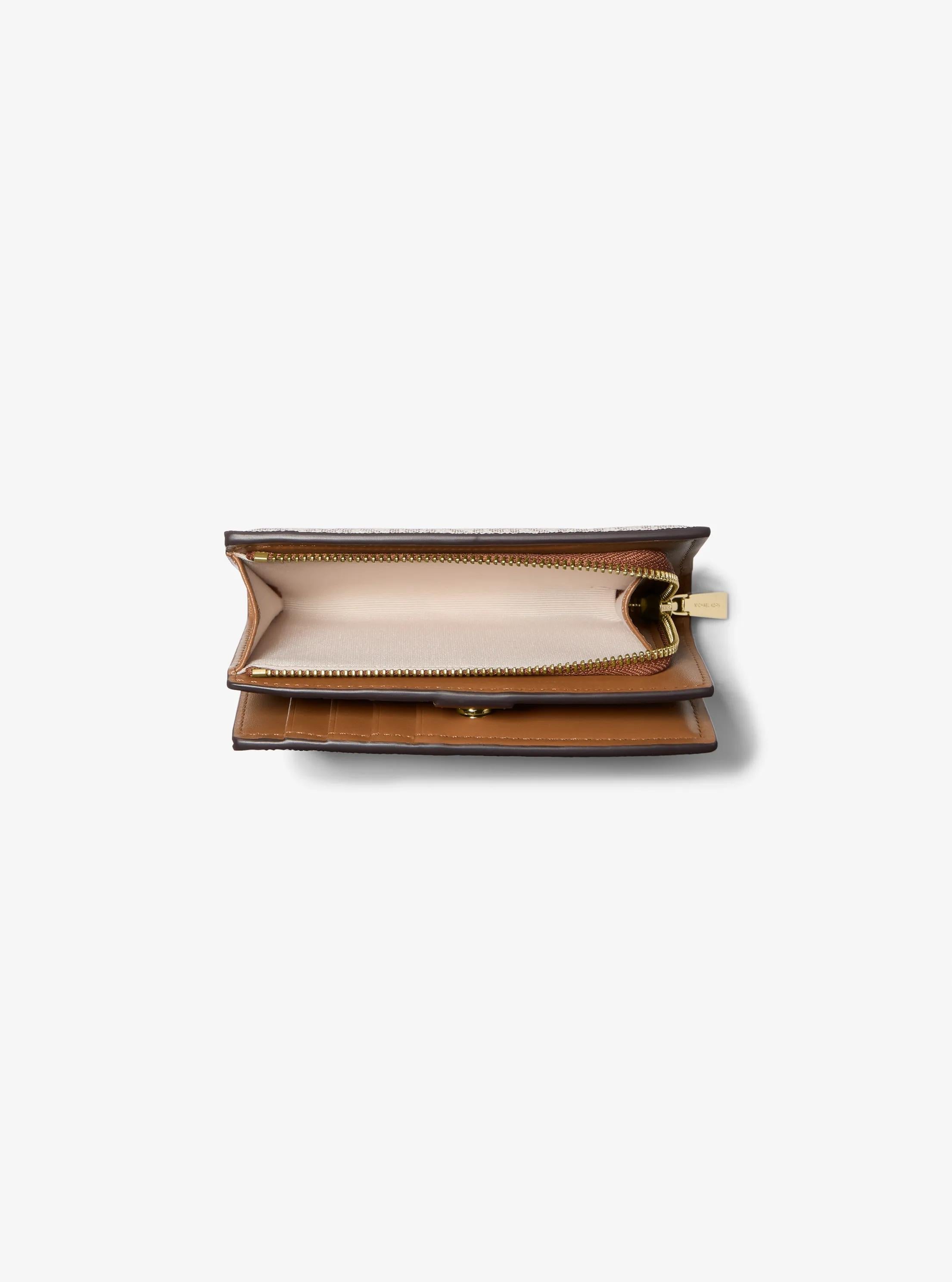 Michael Kors Bryant Medium Signature Signature Logo Wallet